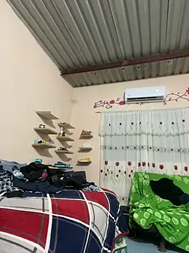 Charlykll online show from January 19, 2026, 3:21 am