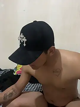 Charlykll online show from February 6, 2026, 2:16 am