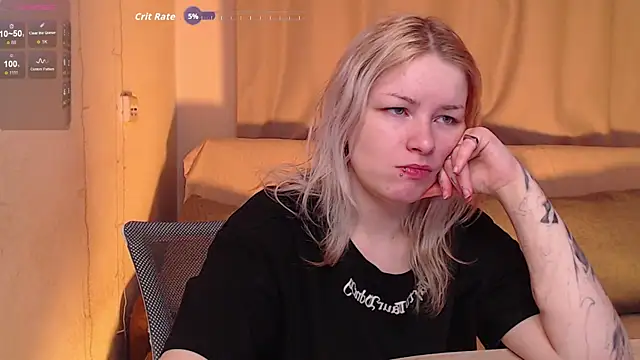 CherryNight6 online show from November 28, 2025, 10:12 pm