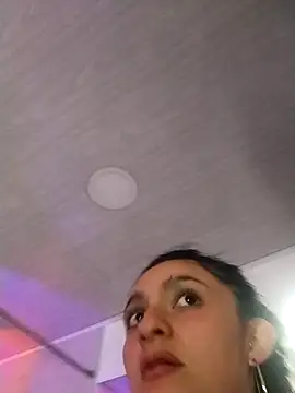 Emmy Palacios online show from February 3, 2026, 12:43 pm