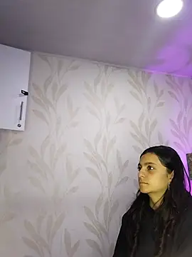 Emmy Palacios online show from February 5, 2026, 11:37 am