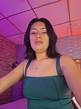 Roxanne Han online show from February 17, 2026, 11:50 am