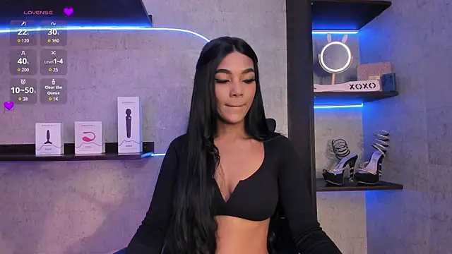 savanaah  online show from October 29, 2025, 4:53 pm