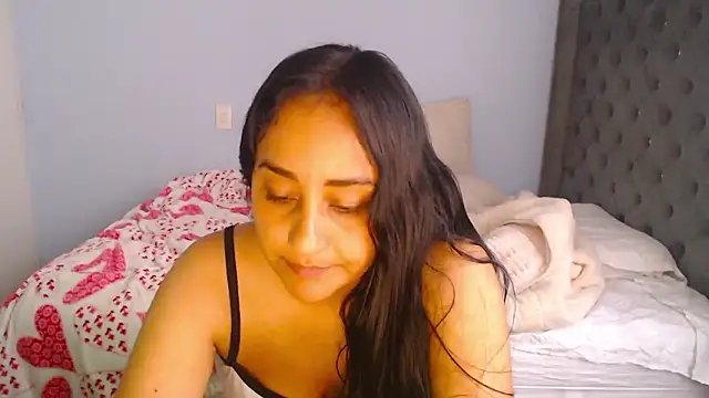 cute8smile online show from January 18, 2026, 3:38 pm