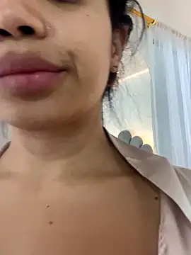 AbbyHank2 online show from December 1, 2025, 6:13 pm