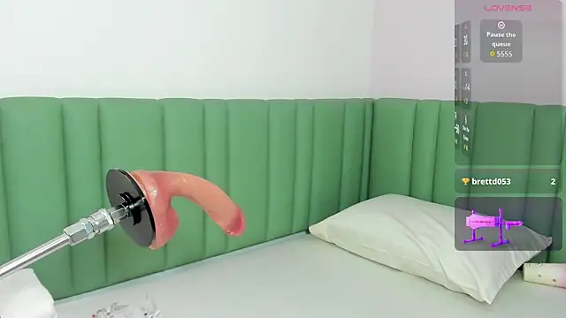 eimy mason online show from November 30, 2025, 8:35 pm