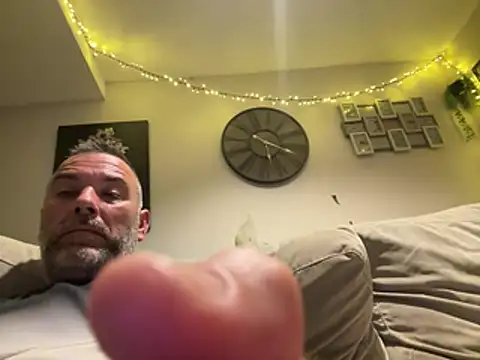 plymouthlad82 online show from May 23, 2026, 11:20 pm