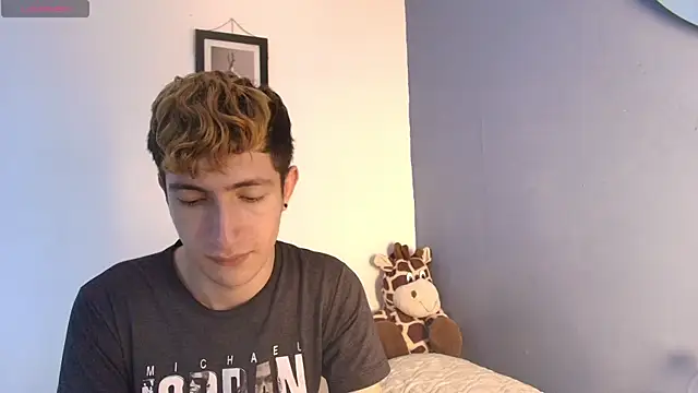 Erick Taylor3 online show from July 13, 2026, 8:22 pm