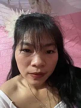 Minaeruei online show from February 13, 2026, 2:18 am