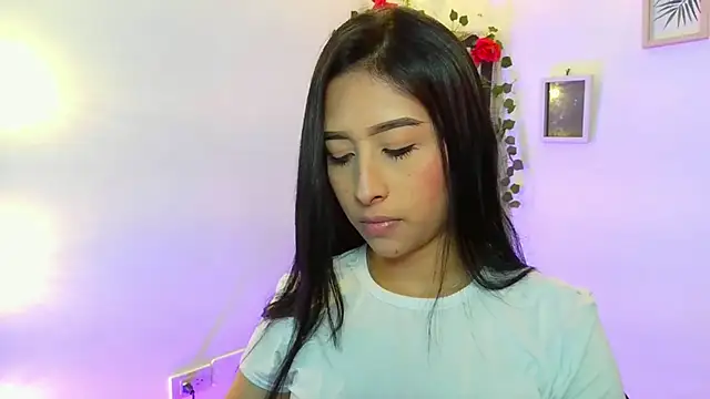 Snapshot of melissa__dolce chatting on October 24, 2025, 10:39 pm melissa  dolce online show from October 24, 2025, 10:39 pm