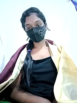 Snapshot of Tushi-10 chatting on November 11, 2025, 2:33 am Tushi-10 online show from November 11, 2025, 2:33 am