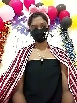 Snapshot of Tushi-10 chatting on January 8, 2026, 10:23 pm Tushi-10 online show from January 8, 2026, 10:23 pm