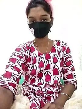 Snapshot of Tushi-10 chatting on January 17, 2026, 1:32 am Tushi-10 online show from January 17, 2026, 1:32 am