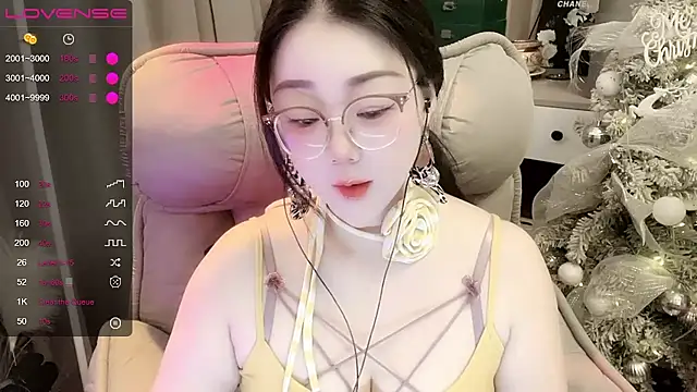 Monica-666888- online show from July 10, 2026, 4:42 pm