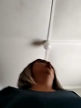 IndianLara online show from November 7, 2025, 9:09 am