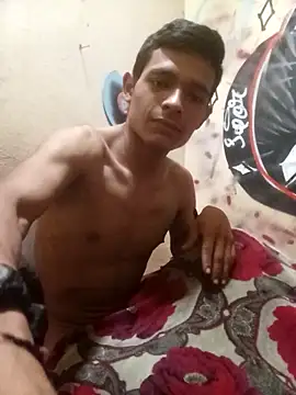 Snapshot of HSexy_Men00 chatting on October 23, 2025, 4:06 pm HSexy Men00 online show from October 23, 2025, 4:06 pm