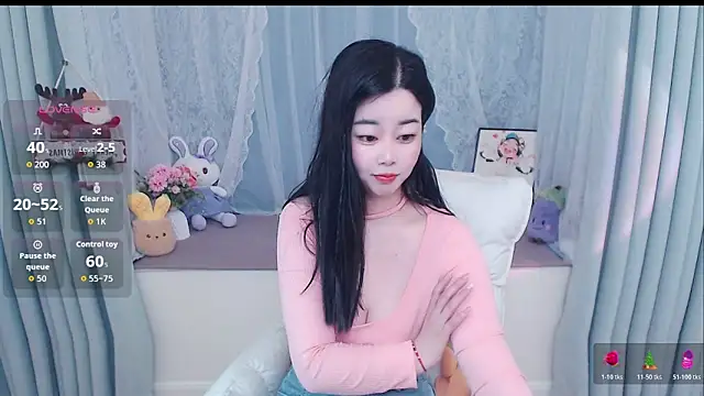 Xiaodie-baby online show from May 7, 2026, 2:50 am