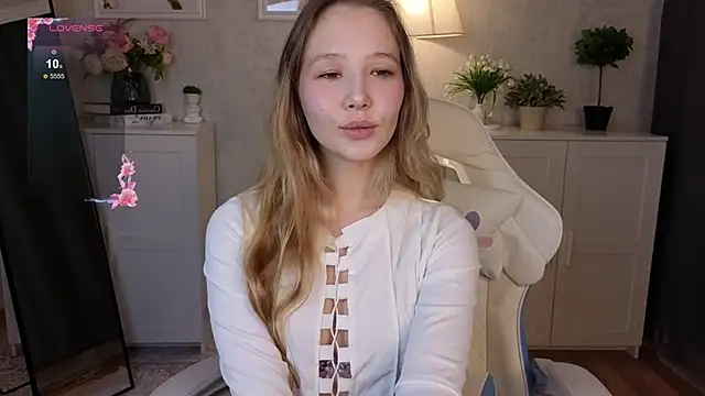 insaneinsomnia online show from November 1, 2025, 9:11 am