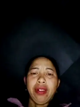 TRIEUTRIEU20 online show from November 14, 2025, 10:18 pm