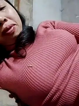 TRIEUTRIEU20 online show from November 29, 2025, 2:31 pm