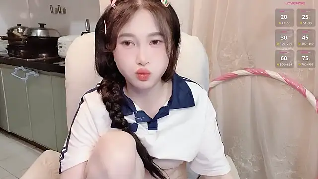 anna-888- online show from November 11, 2025, 9:59 pm