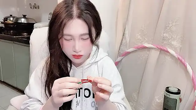 anna-888- online show from December 13, 2025, 10:04 pm