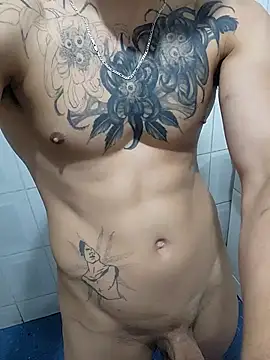 Snapshot of UrFavDick96 chatting on October 27, 2025, 5:00 am UrFavDick96 online show from October 27, 2025, 5:00 am