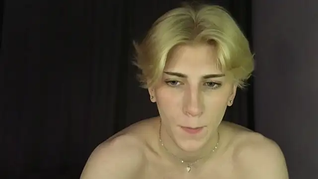 Oliver star boy  online show from May 9, 2026, 6:02 pm