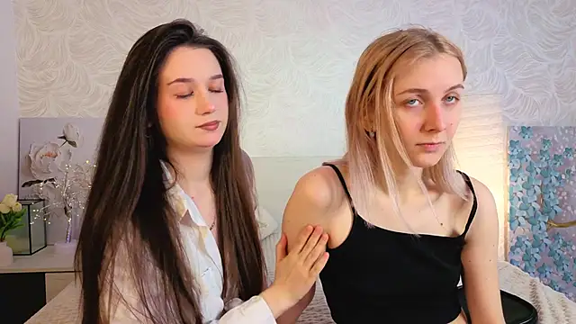 betweenUse online show from December 5, 2025, 3:59 am