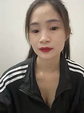 Pig pig11 online show from November 12, 2025, 11:25 pm