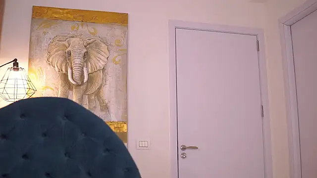 Aisha Bee online show from March 12, 2026, 9:37 am