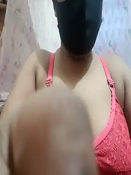 Snapshot of cherry-03 chatting on October 23, 2025, 7:01 pm cherry-03 online show from October 23, 2025, 7:01 pm