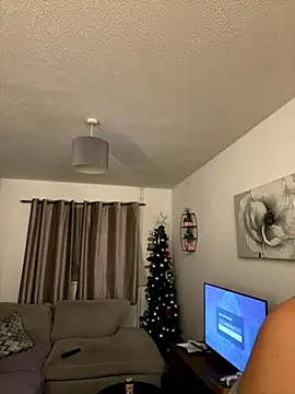 BubblesLovexox online show from December 5, 2025, 6:48 pm