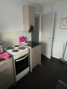 BubblesLovexox online show from February 16, 2026, 4:14 pm