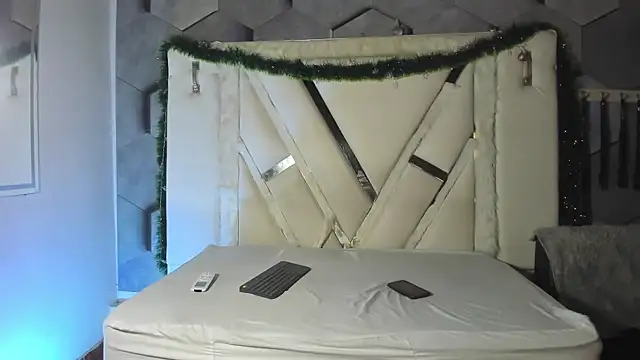 salome mio online show from December 16, 2025, 1:49 pm