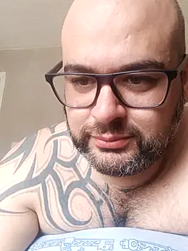 ursosvp online show from November 12, 2025, 6:08 pm