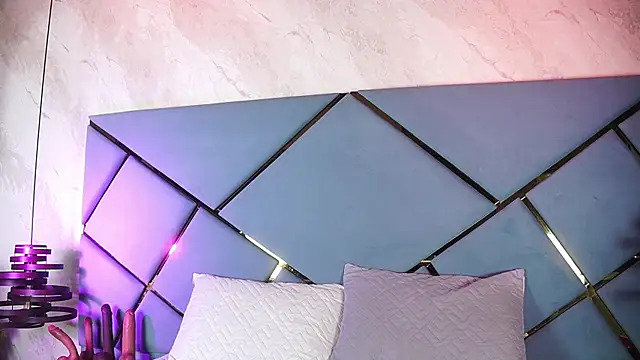  giggy 2 online show from December 22, 2025, 12:13 pm