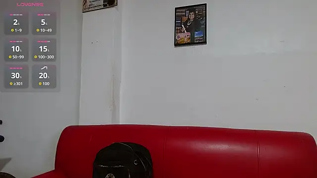 LunaaMorena online show from May 16, 2026, 12:04 pm