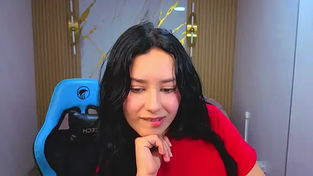 Aleja05 b online show from February 2, 2026, 7:56 pm