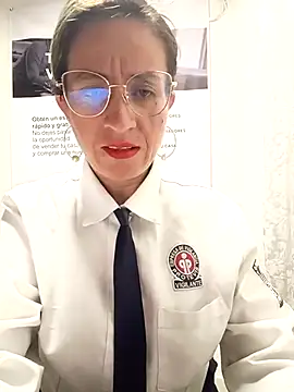 Valentina--1 online show from May 4, 2026, 10:11 am
