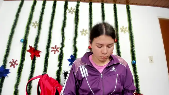 Vanessa Martinz online show from November 26, 2025, 12:06 pm