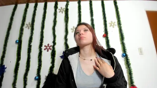 Vanessa Martinz online show from December 16, 2025, 12:32 pm