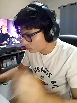 Ais B10 online show from November 20, 2025, 3:28 am