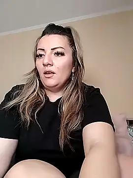 Snapshot of Gabrielaalialiali chatting on March 12, 2026, 8:09 am Gabrielaalialiali online show from March 12, 2026, 8:09 am