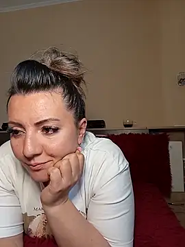 Snapshot of Gabrielaalialiali chatting on April 15, 2026, 6:42 am Gabrielaalialiali online show from April 15, 2026, 6:42 am