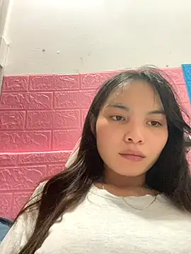 Tina x online show from December 4, 2025, 6:27 pm