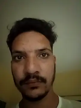 indoregigolo online show from October 25, 2025, 1:40 pm