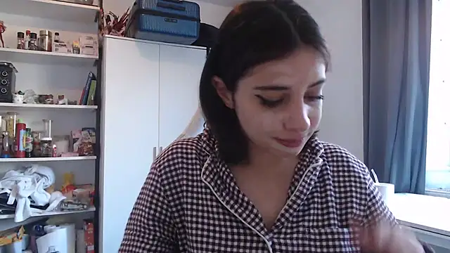 bellefleurrr online show from March 19, 2026, 7:12 am