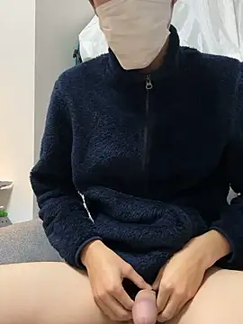 Snapshot of HERO113211 chatting on October 24, 2025, 11:39 am HERO113211 online show from October 24, 2025, 11:39 am