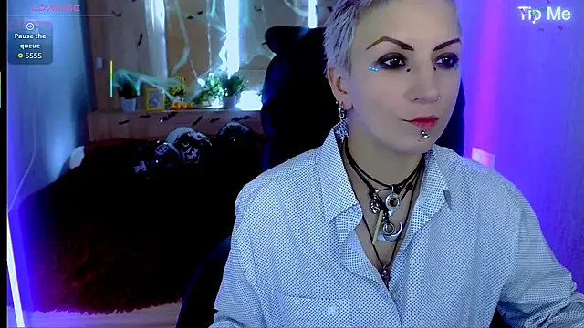 Sweet-n-Strong online show from October 31, 2025, 8:37 am